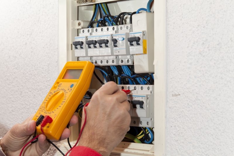 Electricians Thames Ditton